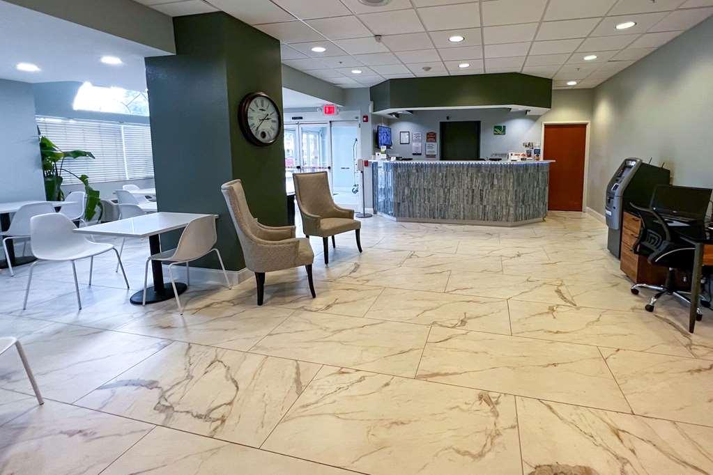 Quality Inn & Suites Lehigh Acres Fort Myers Dalaman gambar